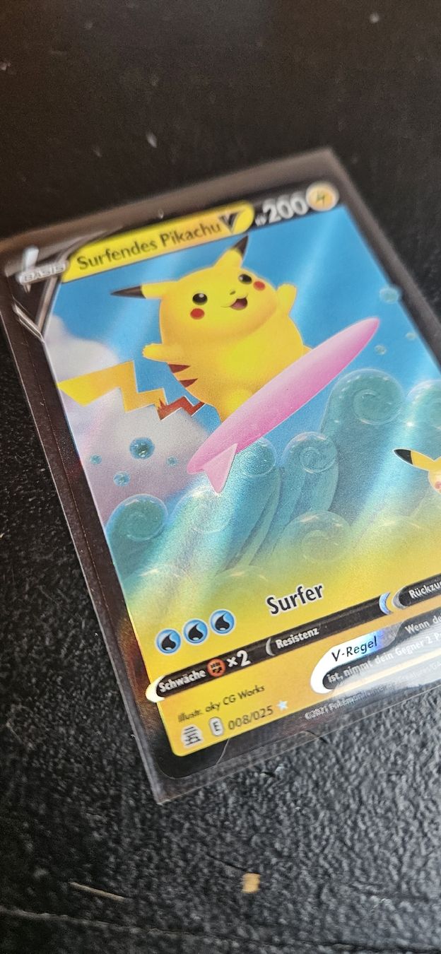 Pokémon Carte collezionabili: Surfendes Pikachu V 008/025 - DE – Usato da Belp venduto da Ginus85 3