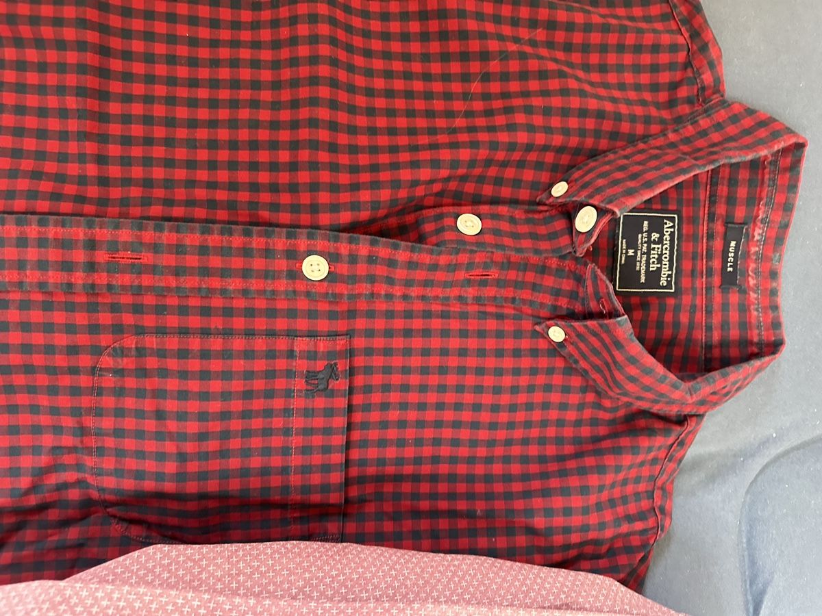 Abercrombie Camicie: 4x HEMDEN ABERCROMBIE & HOLLISTER – Usato da Ennetbaden venduto da kloter6 1