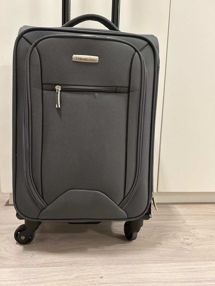 Valigie: kleiner Reisekoffer – Nuovo (secondo la descrizione) da Muri b. Bern venduto da stidu