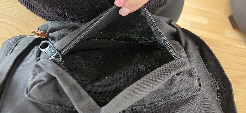Zaini: Fjällräven Kånken Rucksack
 – Usato da Lenzburg venduto da Sukiruza 4