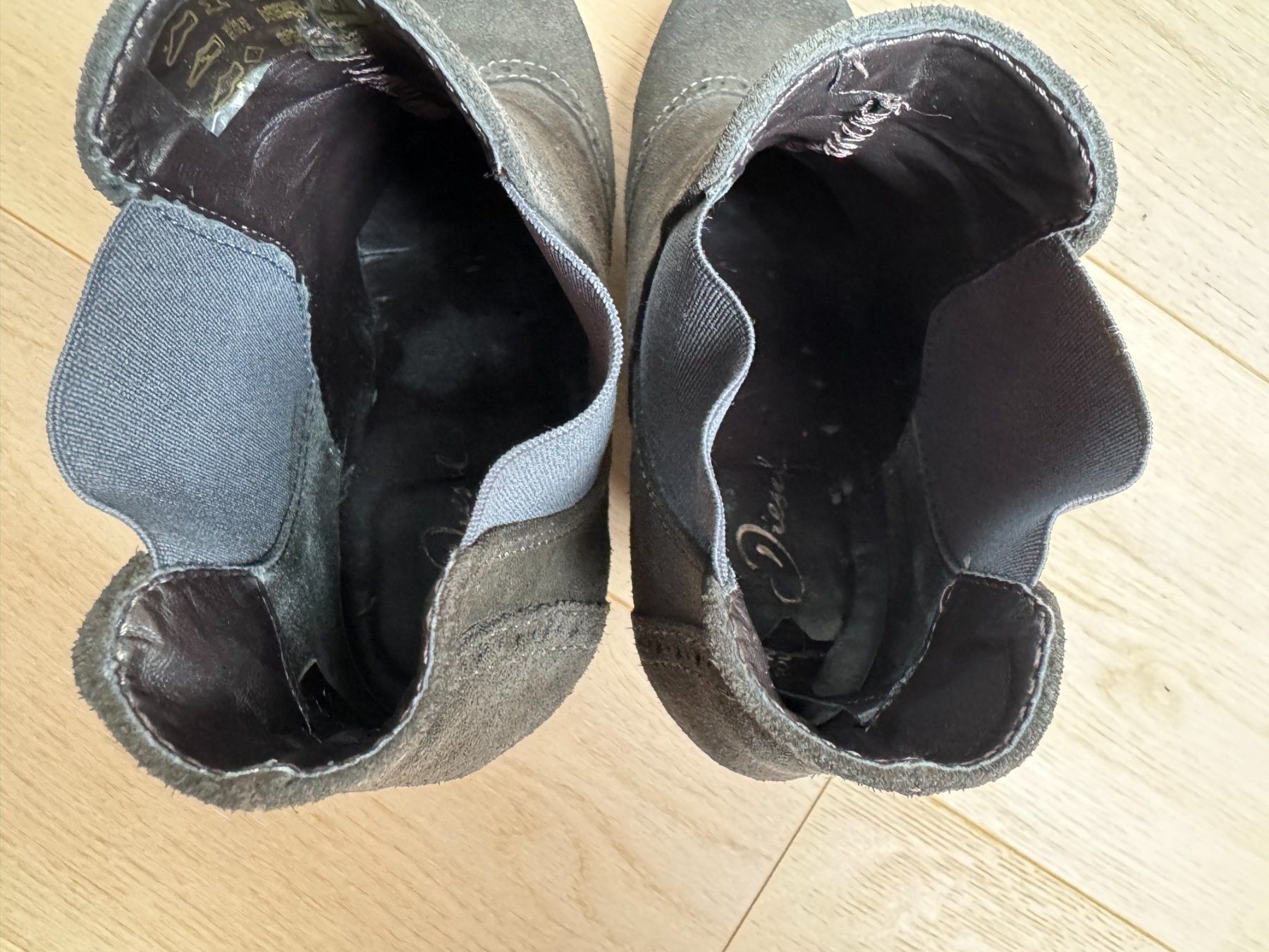 Diesel Scarpe da donna: Diesel Stiefeletten / Boots, Gr. 37 – Usato da Siebnen venduto da Trans-Am 6