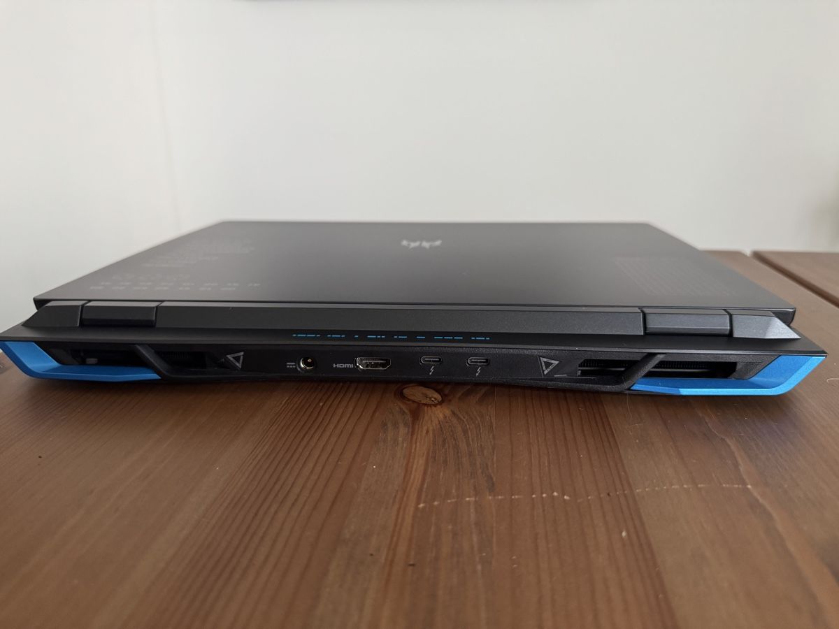 Acer Portables: Acer Helios 16 gaming laptop – Neuf (Voir description) à Zürich par Ala_ko8 1