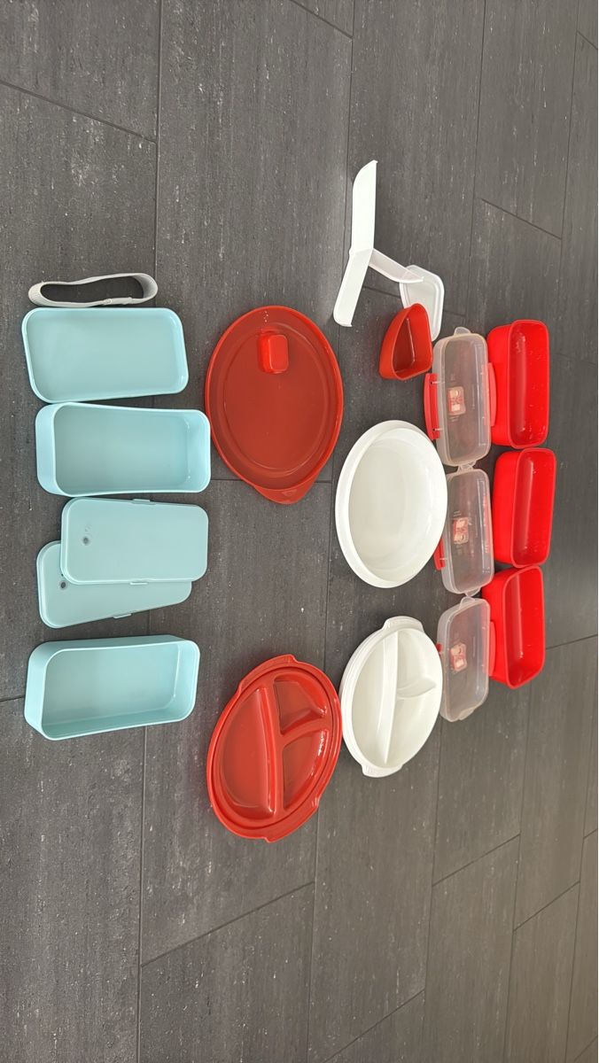 Migros Behälter & Ähnliches: Tupperware, Mikrowellen Geschirr Set, verschiedene Grössen, – Gebraucht aus Vilters von tha-tha