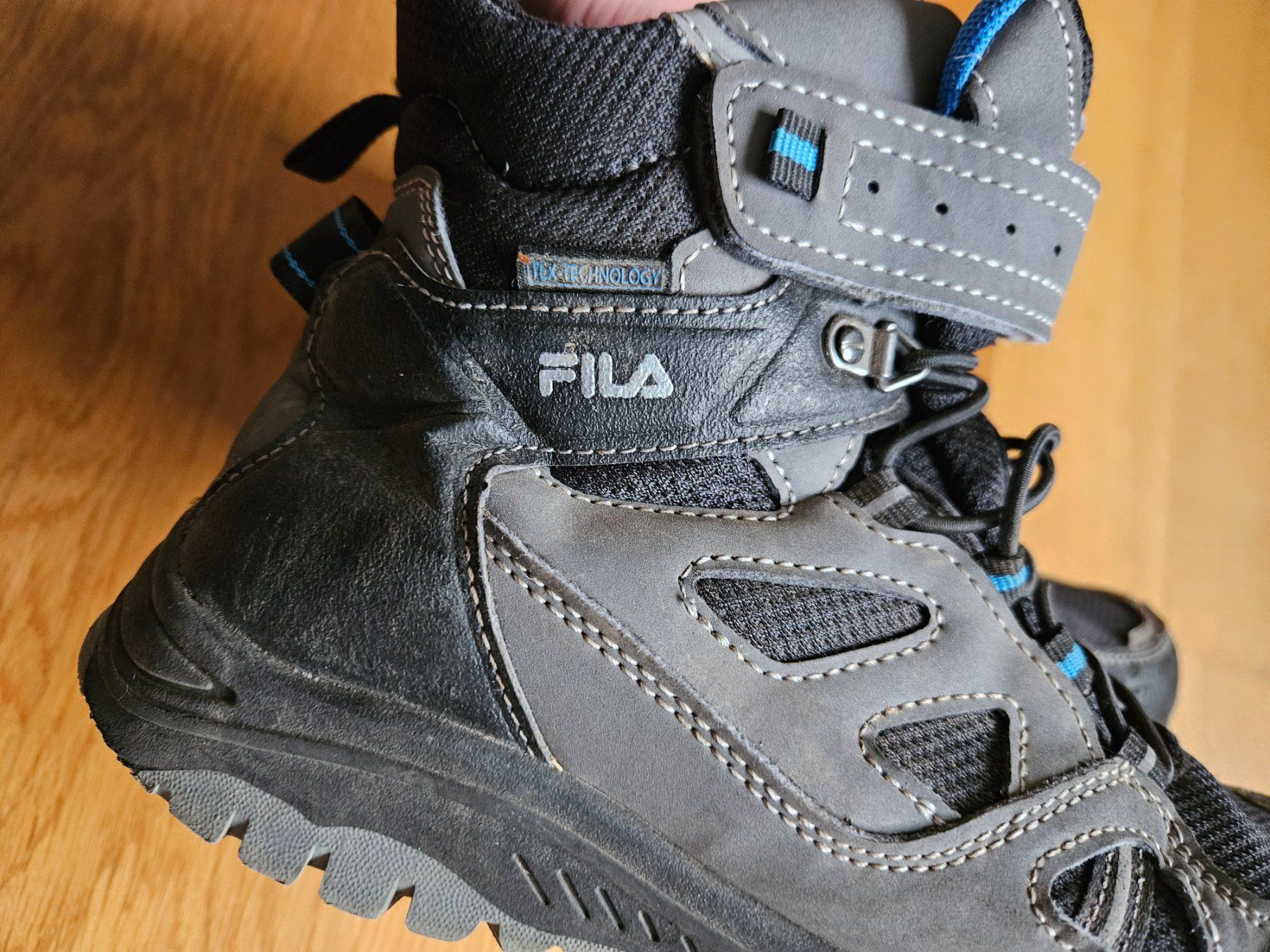 Scarpe da donna: Fila- Kinderschuhe Gr.36 – Usato da Schaffhausen venduto da sabrina915 2