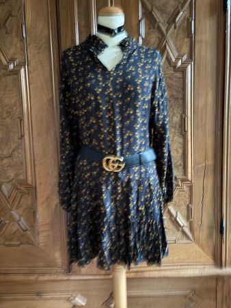 Kleid  Größe: L Material: 100 % Viskose