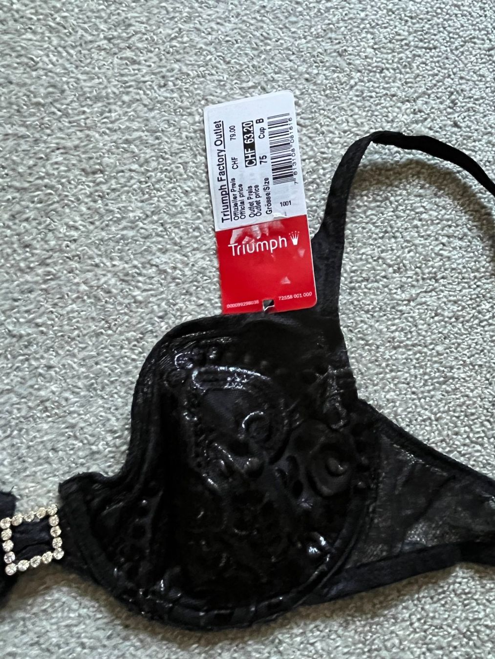 Triumph Altra biancheria intima: 2 TRIUMPH BH.  Gr  75 B  (oder 70 D)  Fabrikneu – Nuovo e nell'imballaggio originale da Rekingen AG venduto da Barmaleus 5
