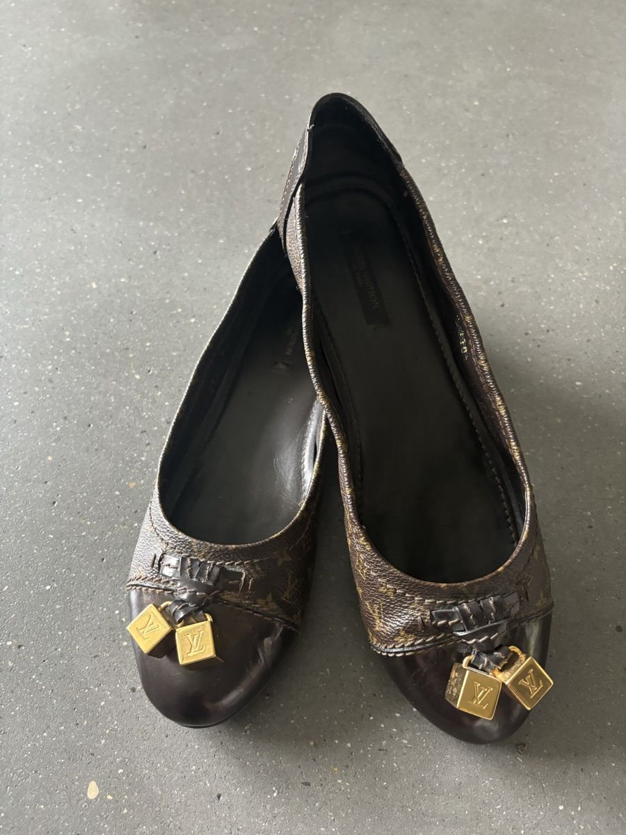 Louis Vuitton Scarpe da donna: Louis Vuitton Ballerina in  Canvas Monogramm 39 – Nuovo (secondo la descrizione) da Bäretswil venduto da Viechel