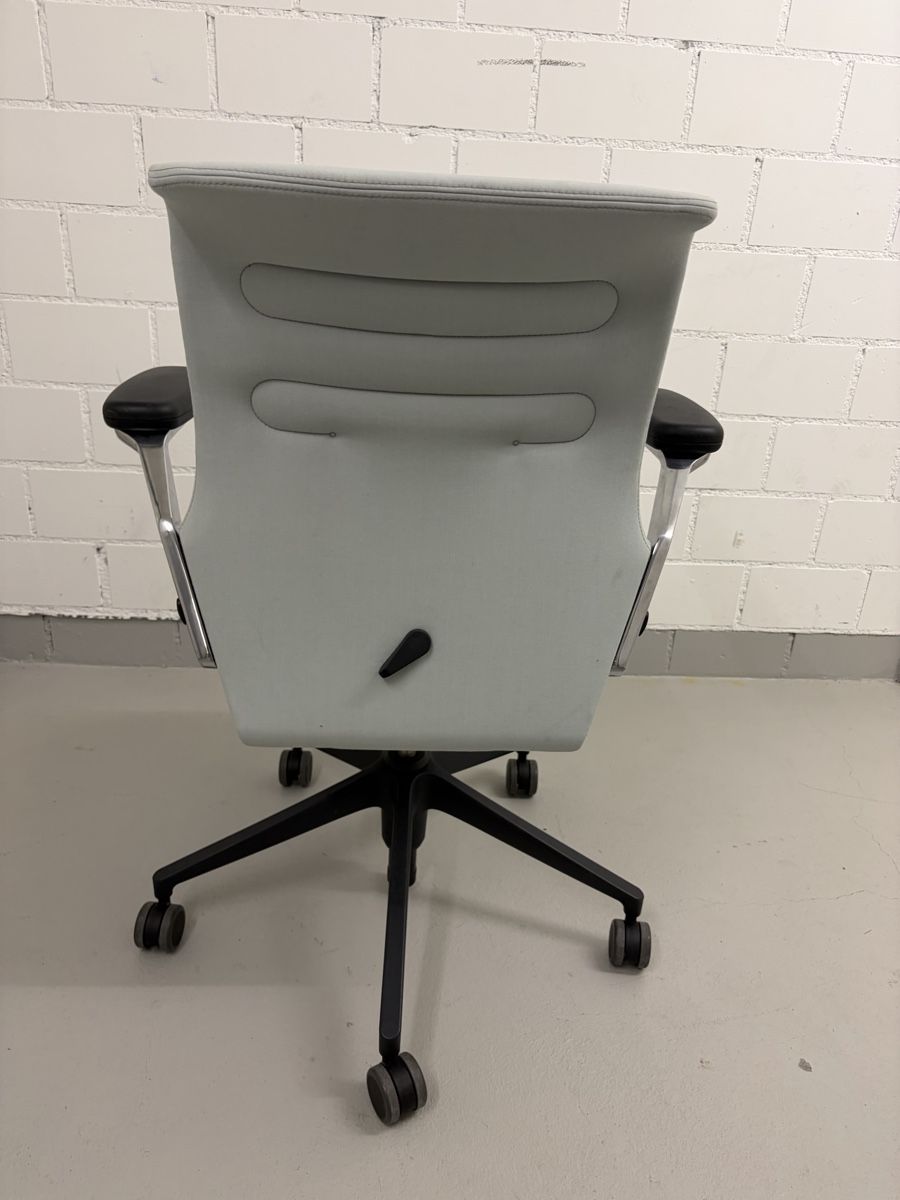 Vitra Chaises: Vitra office chair  – D'occasion à Adliswil par Melamal 2