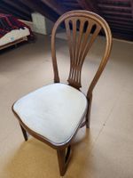 Orginal Thonet Holzstuhl - zeitloses Design