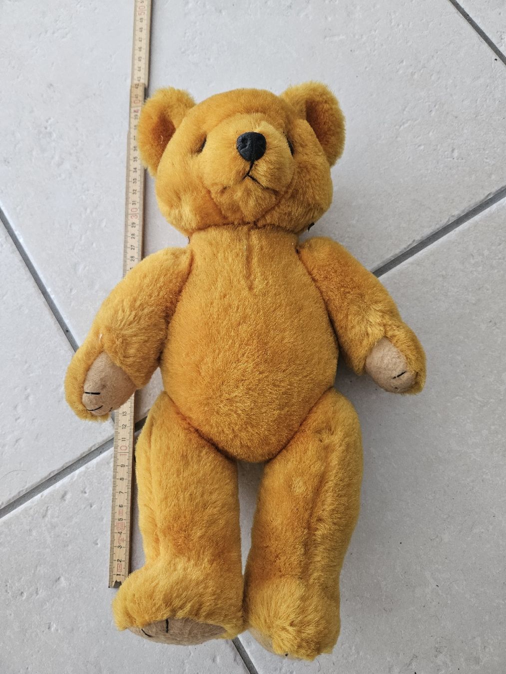 Jouets: alter Bär – D'occasion à Haslen GL par Sandra40