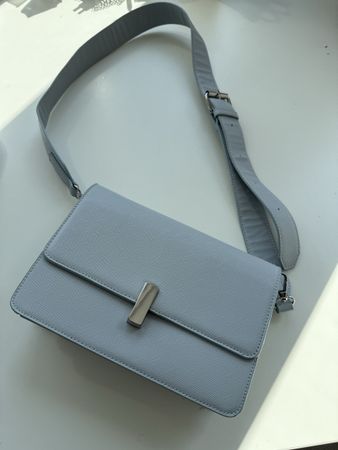 Praktische Handtasche babyblue 🩵