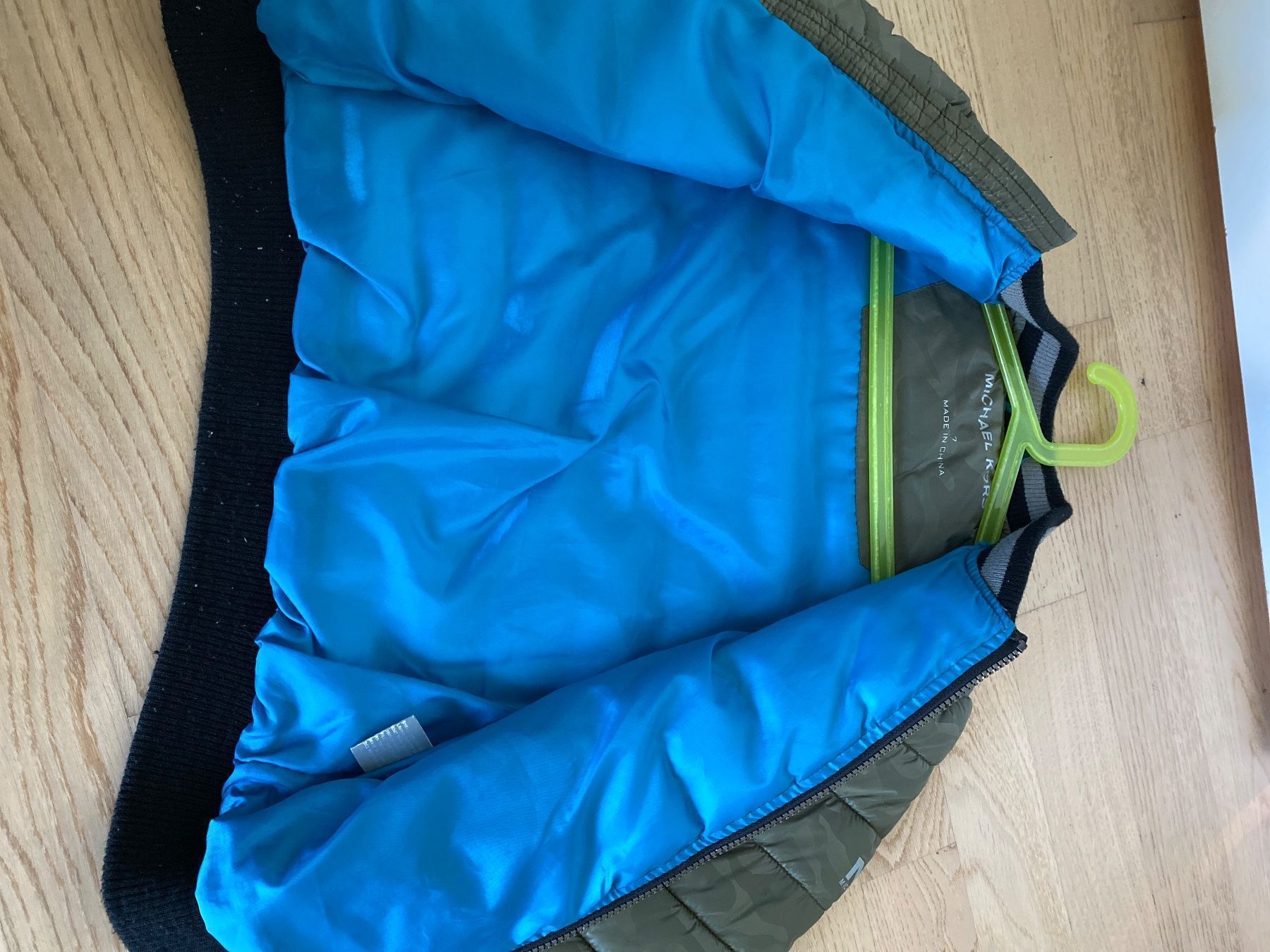 Giacche & Cappotti: Micheal Kors Jung Jacke 122 – Usato da Oberglatt ZH venduto da Sale12 1