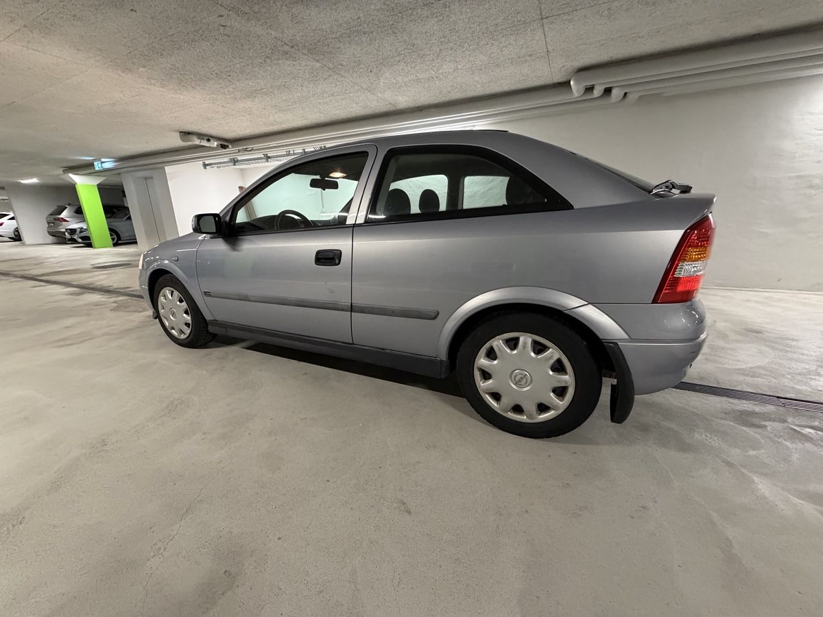 Opel Automobili: Opel Astra 1.8 Ab 1Franken – Usato da Menziken venduto da Petrit.b 4