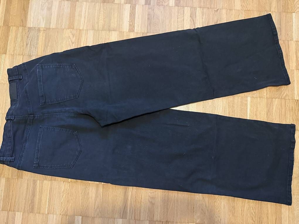 Jeans: Only Jeans Schwarz Grösse L/30 – D'occasion à Zürich par san_7n2l 1