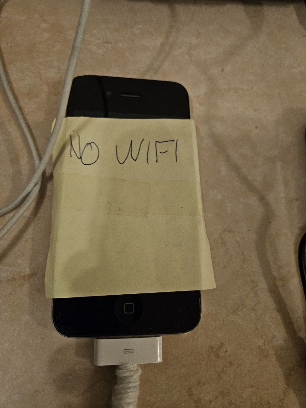 Portables: Téléphones et tablettes – D'occasion à St-Légier-La Chiésaz par emi_c86b 2