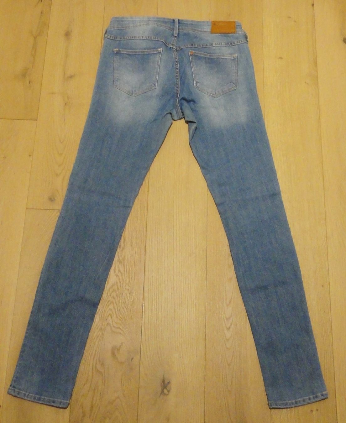 H&M Jeans: Jeans 👖 – Nuovo (secondo la descrizione) da St-Livres venduto da lune_bleue 1
