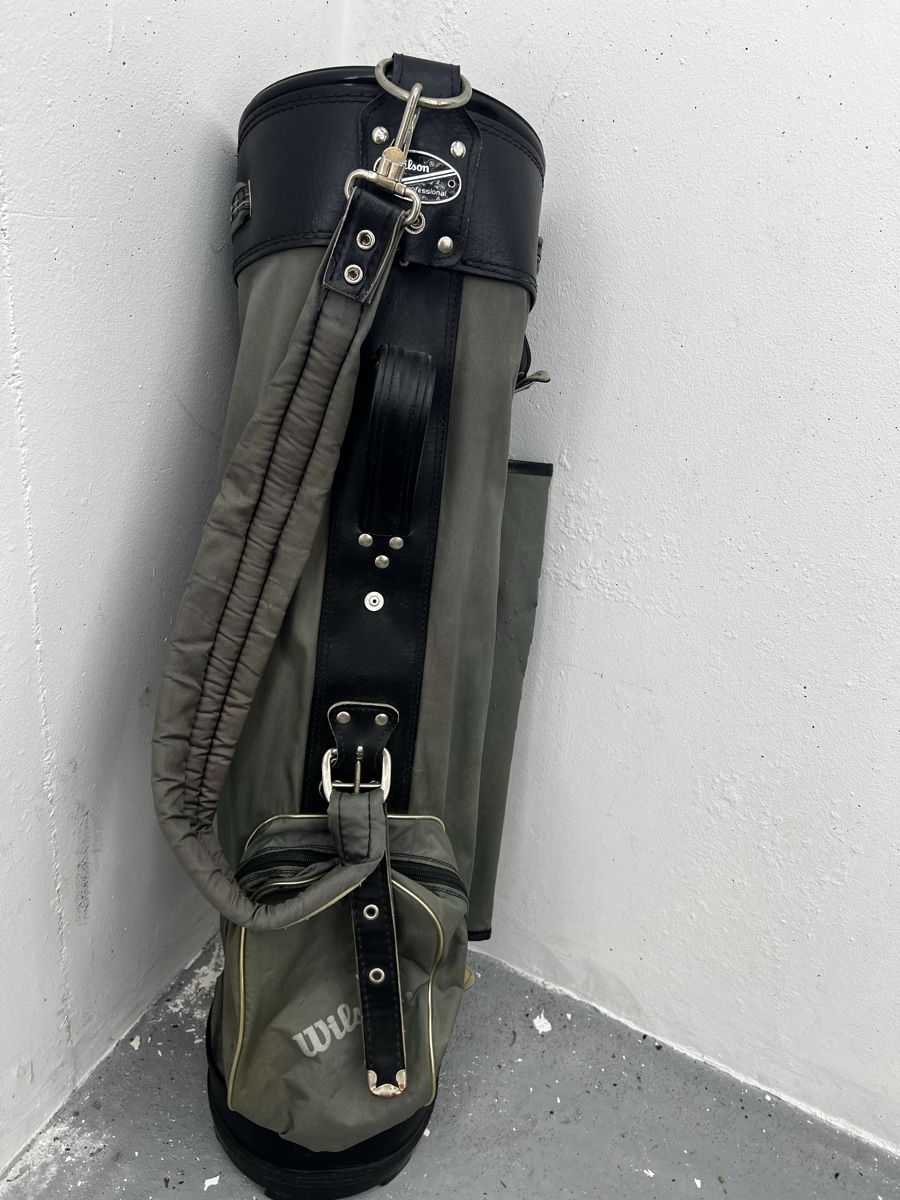 Wilson Borse: Alter Wilson Professional Golfbag – Usato da Wettingen venduto da NickInc