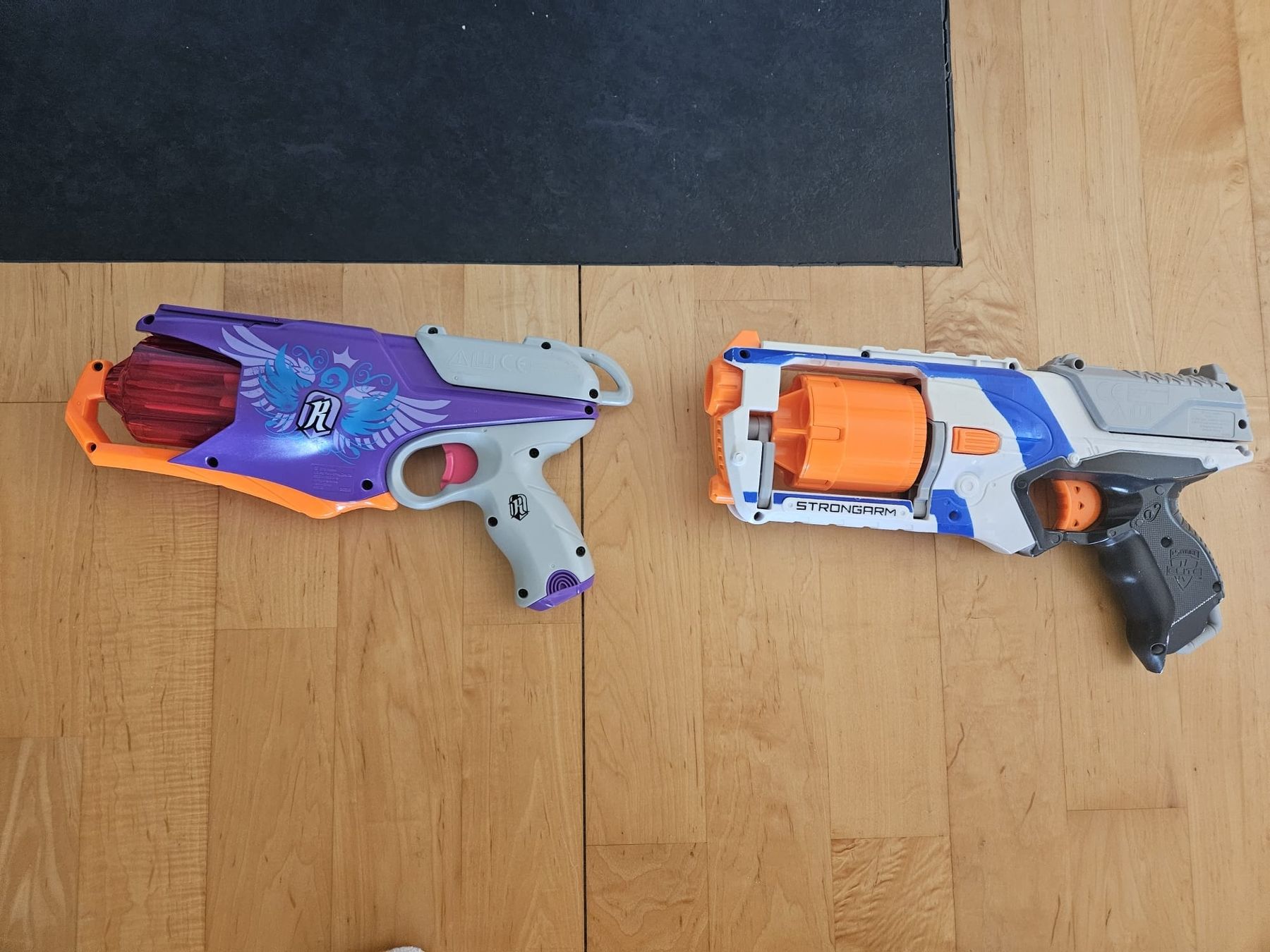 Nerf Jouets: Nerf Pistolen – D'occasion à Goldingen par yan_68cc 1
