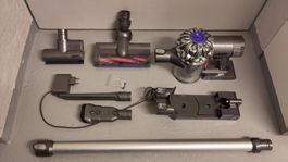 Dyson V6™ 👍🏻sehr saugstark💪 sauber✨, neu 🔋gegen Aufpreis