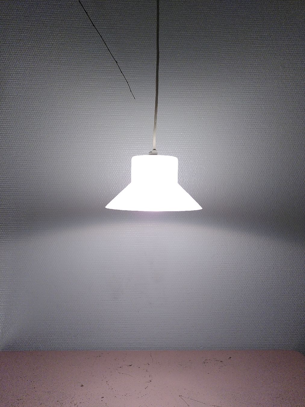 Lampenschirme: Lampenschirm, Glas farblos, mattiert, opal – Gebraucht aus Basel von kas_8r2y