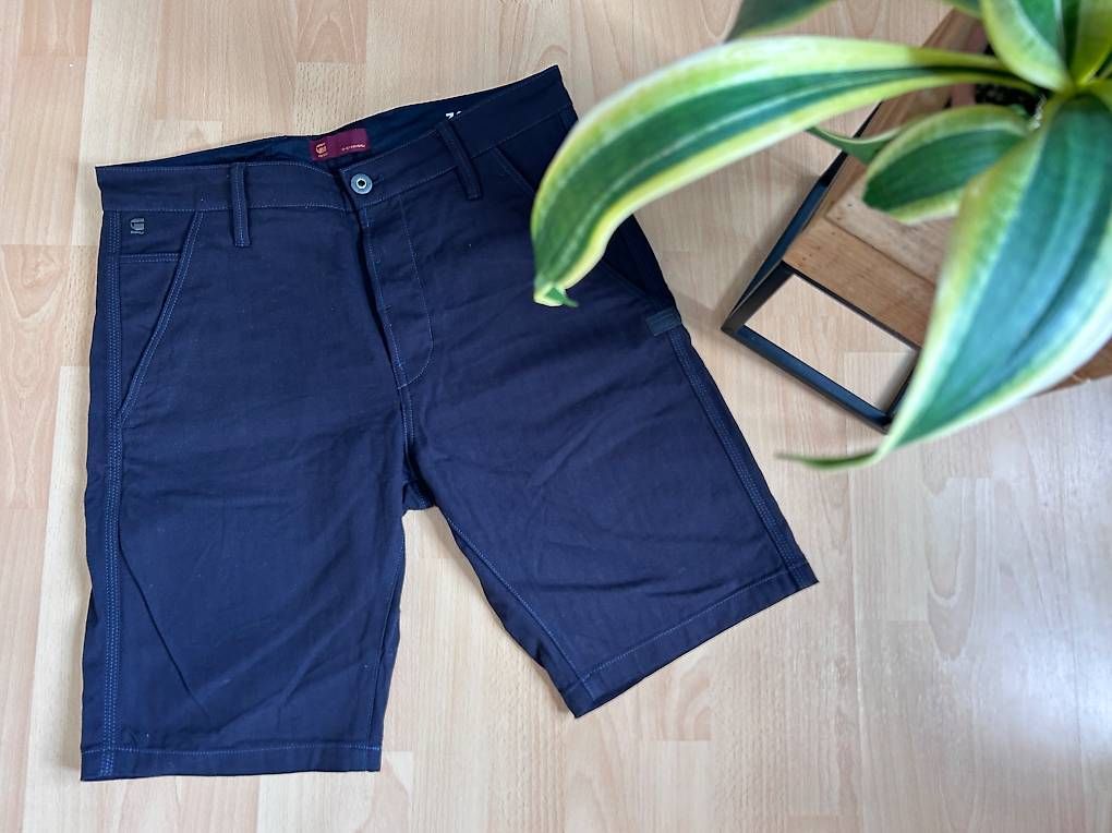 Pantaloni: Shorts G-Star Short Grösse32 dunkelblau – Nuovo (secondo la descrizione) da Niederglatt ZH venduto da Julia_4