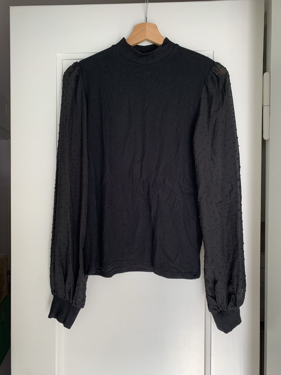 Lotti di vestiti: Grosses Kleiderpaket gr M/L – Usato da Olten venduto da ema_c6lr 5