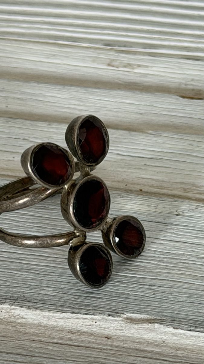 Anelli: Fingerring Ring Silber mit 5 Granaten – Usato da Riedholz venduto da Frettchen63 2