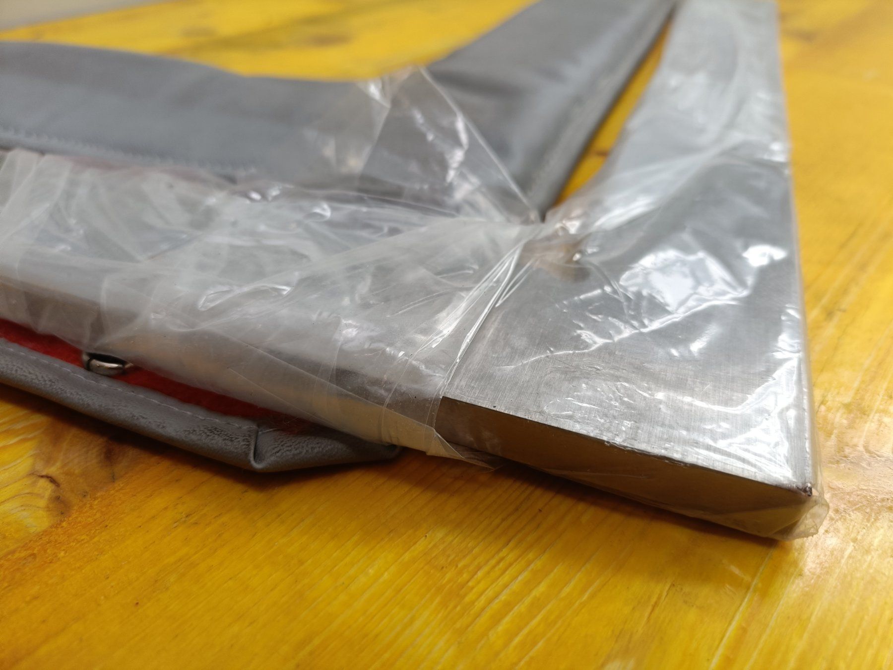 Tutti gli attrezzi: Anschlagwinkel Messwerkzeug mit Etui Neu – Nuovo e nell'imballaggio originale da Hombrechtikon venduto da Unser_Hofer 2
