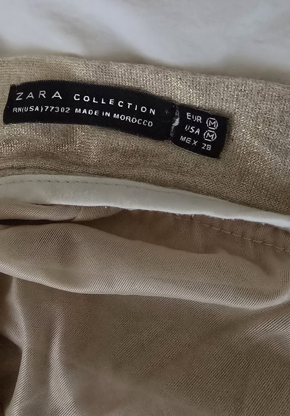 Zara Röcke: Jupe taille haute drapée et dorée brillante taille M – Gebraucht aus Genève von Saleena 8