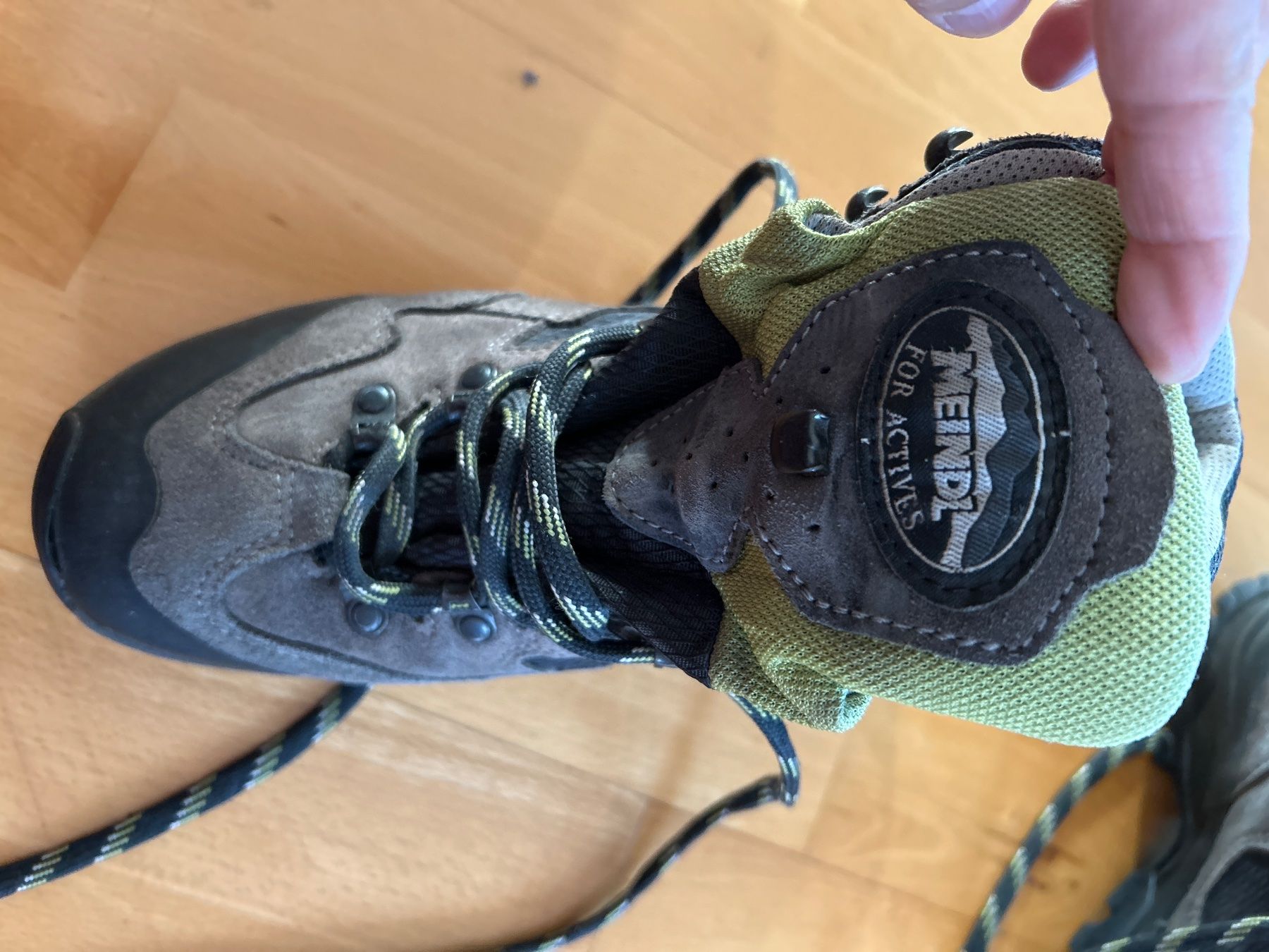 Meindl Damenschuhe: Wanderschuhe (Meindl For Active) – Gebraucht aus Bern von Dukat 1