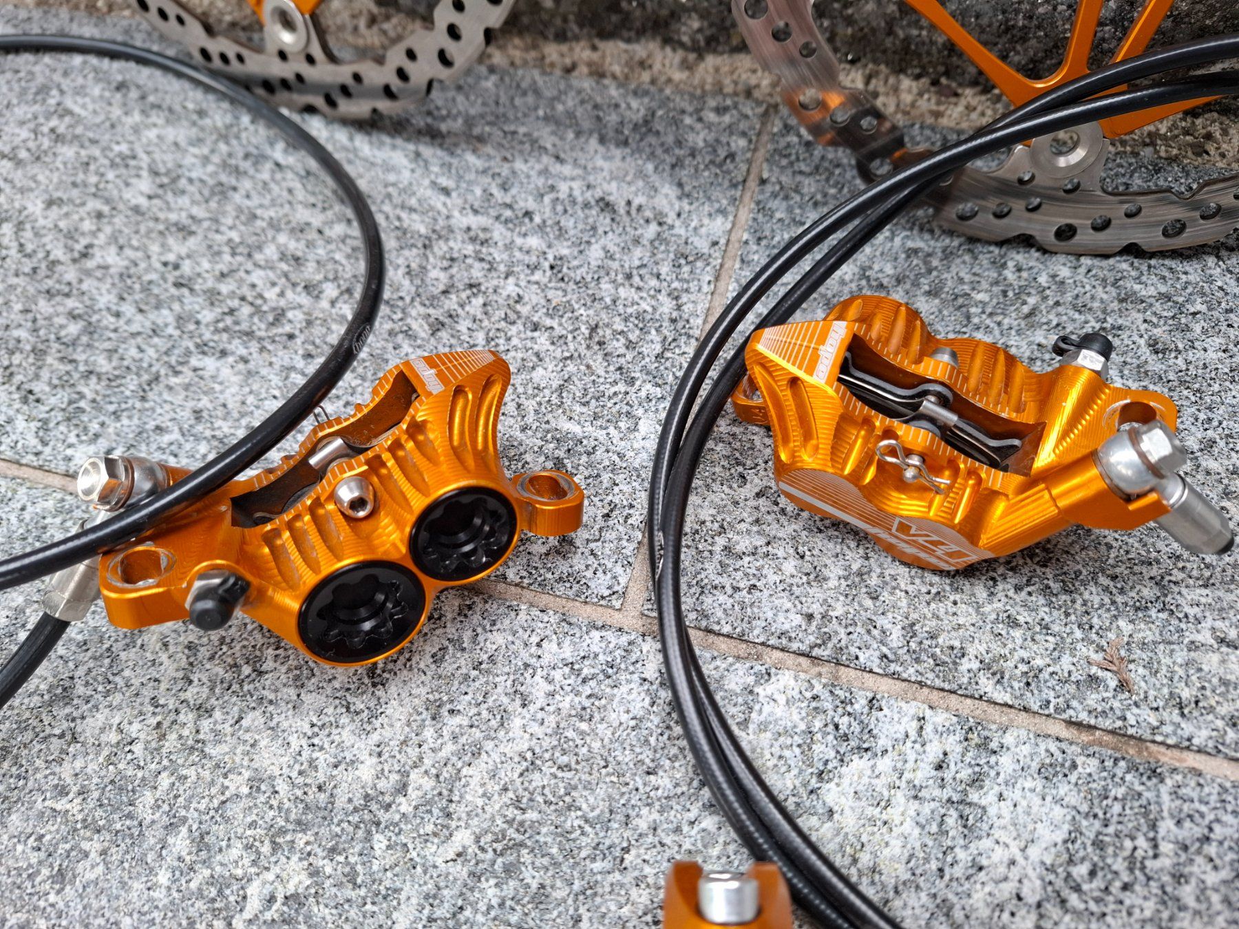Hope Pezzi di ricambio: Hope Tech 3 V4 Bremsen Orange Scheibenbremsen – Usato da Schöftland venduto da Eichboy 5
