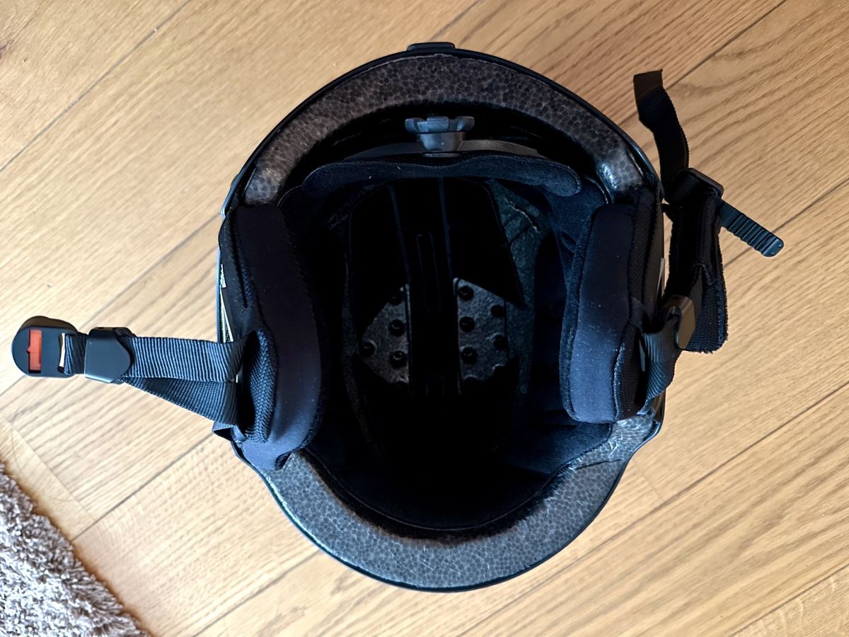 Caschi: Used Ski Helmet - Black  - Ready for snow! – Usato da Gattikon venduto da Sarahs_Schatzkammer 1
