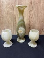 Grosse Onix Vase mit 2 Onix Becher