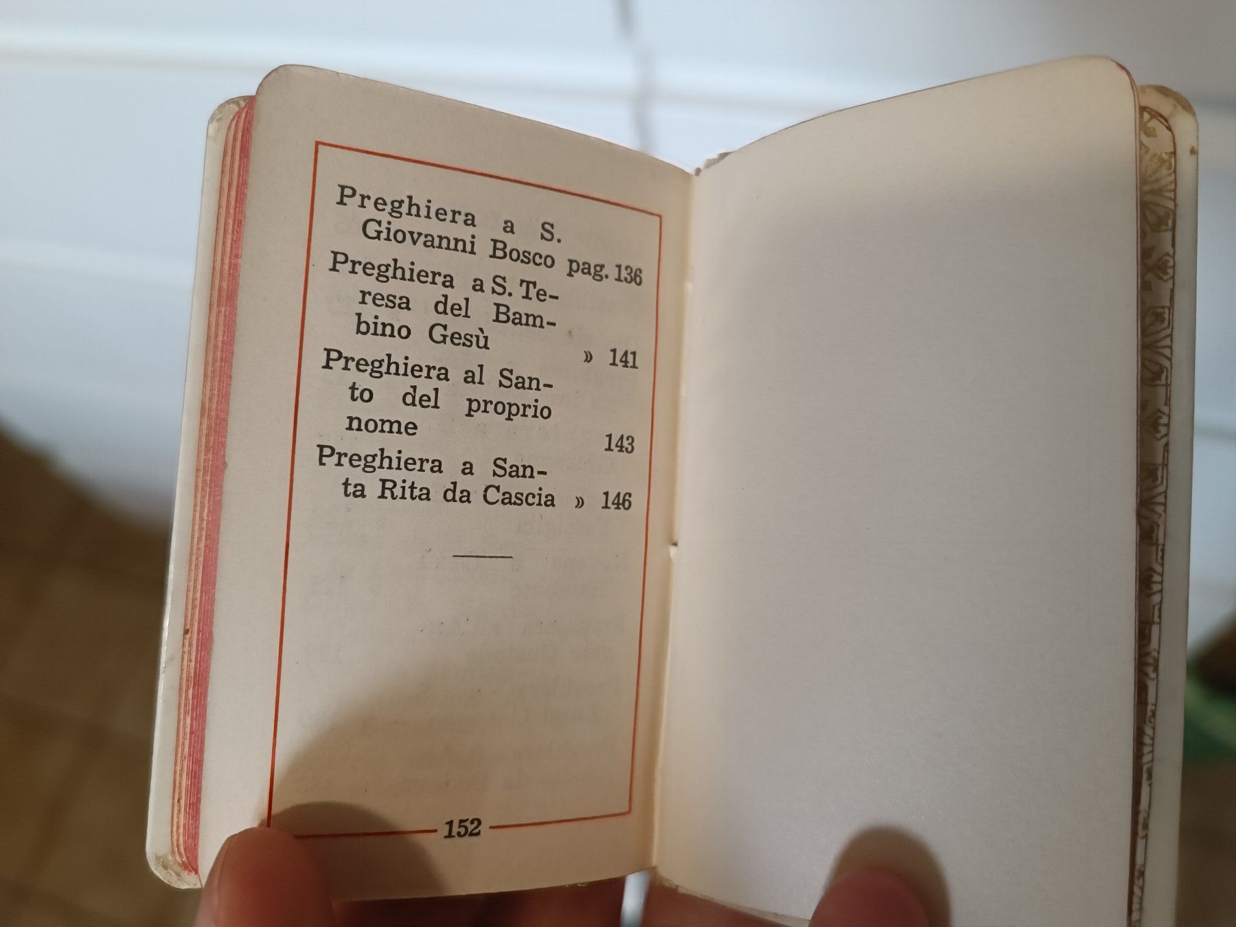 Libri: Libro di preghiere miniatura – Nuovo e nell'imballaggio originale da Genève venduto da Mercedest7 8