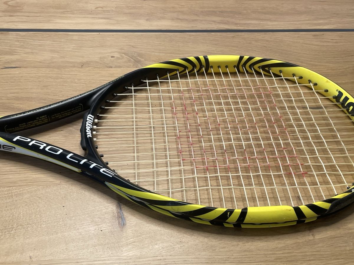 Raquettes: Wilson Pro Lite Tennisracket 3 LX gebraucht – D'occasion à Lostorf par aar_w8st 1