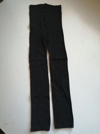 Schwarze Leggings mit Spitze Abschluss - Grösse S-M 
