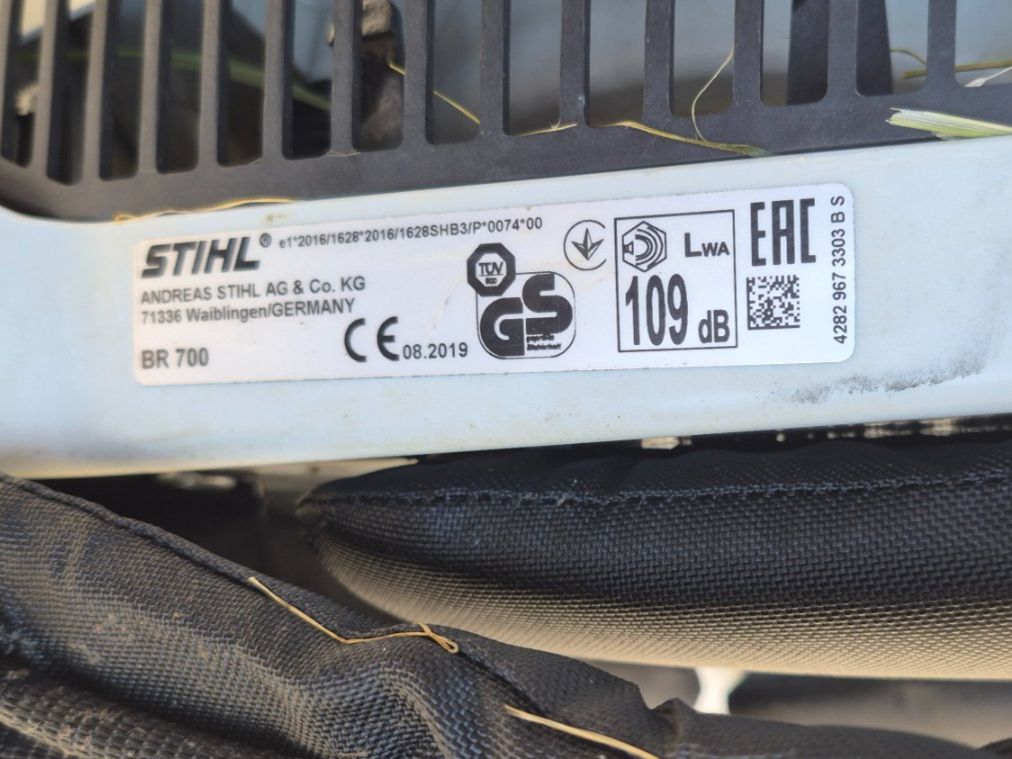 Stihl Laubbläser & Laubsauger: Laubbläser Stihl BR 700 – Gebraucht aus Lungern von Ming6078 3