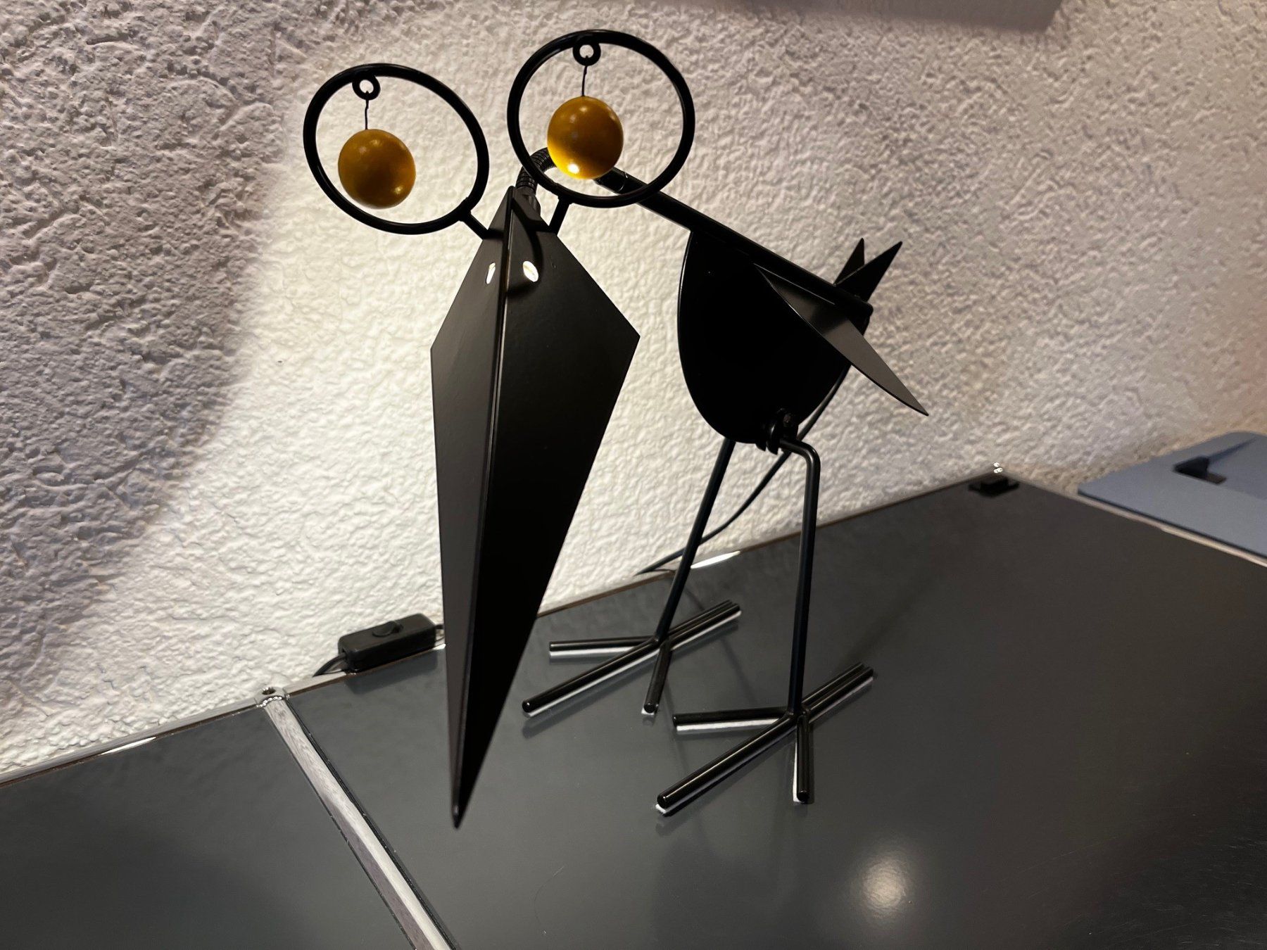 Lampade: Optelma OA 2 Vogel Lampe Rabe – Usato da Liebefeld venduto da Dr.Eames 1