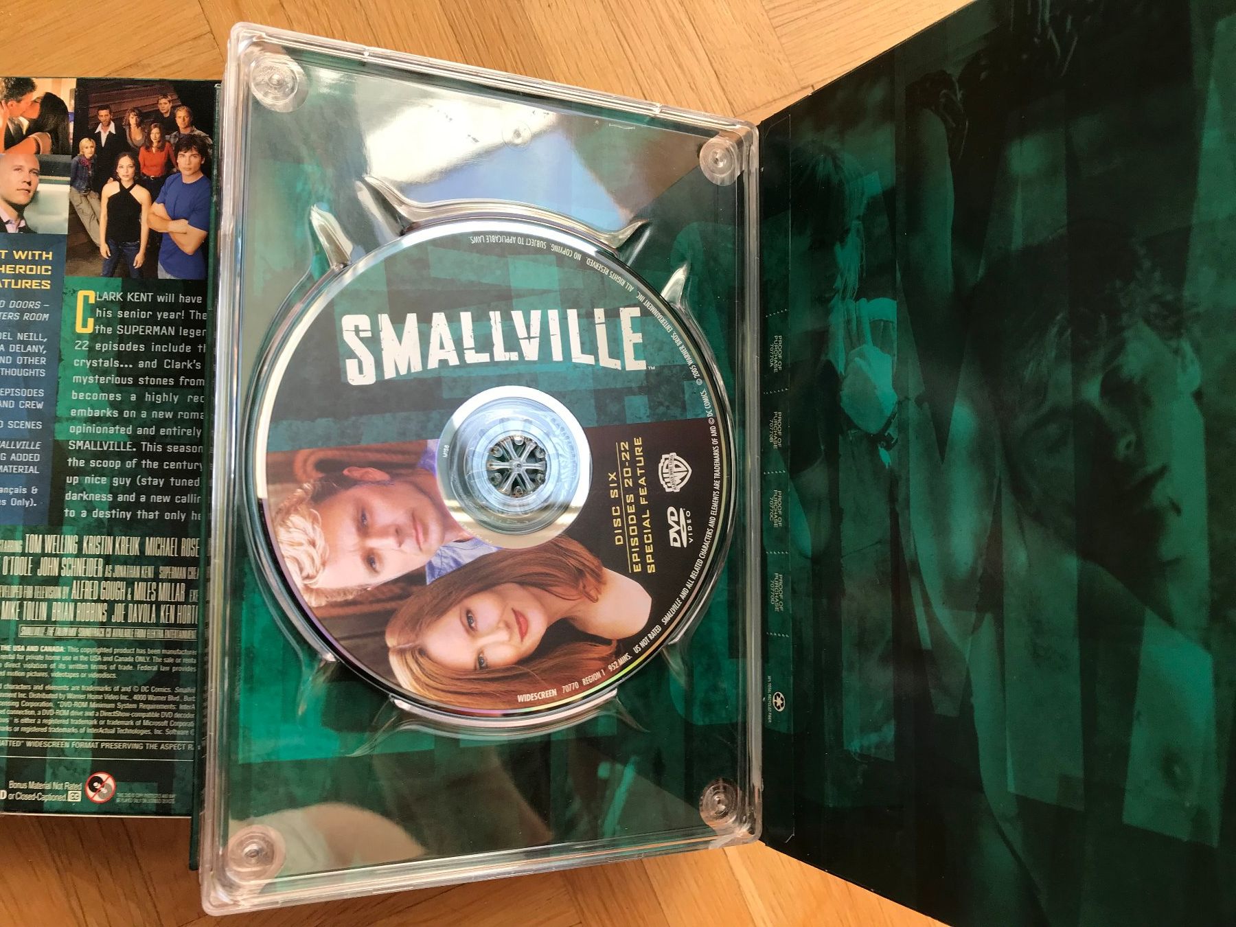 Tutti i DVDs: Smallville - The Complete Fourth Season - DVD – Usato da Zürich venduto da Malcom 4