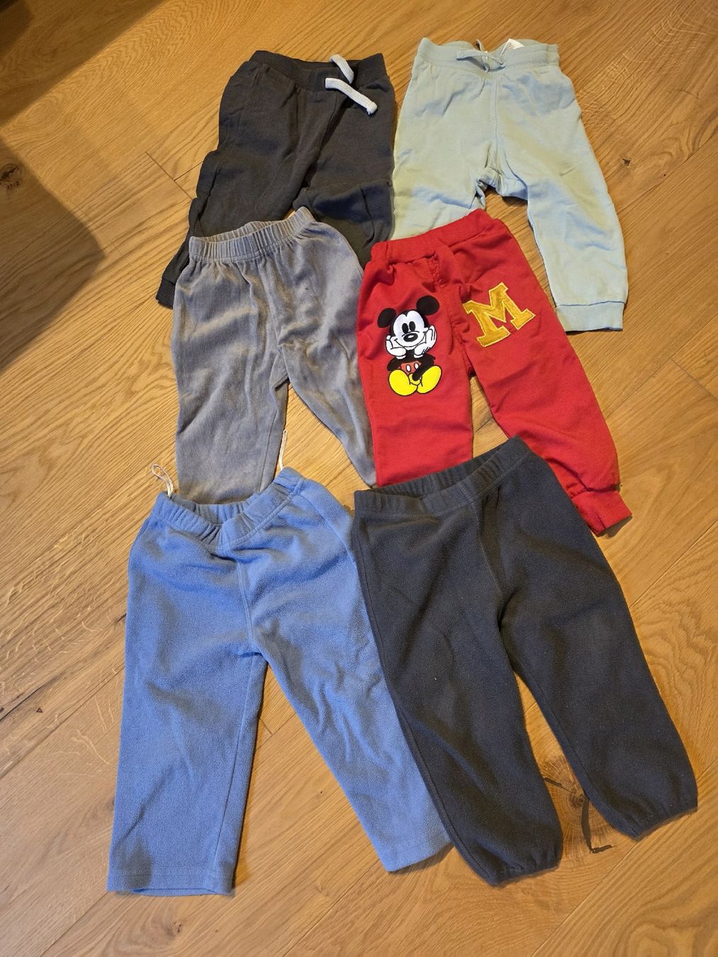 Pantaloni: Jogging-/ Fleecehose gr 86 – Usato da Eschenz venduto da Carmenr93