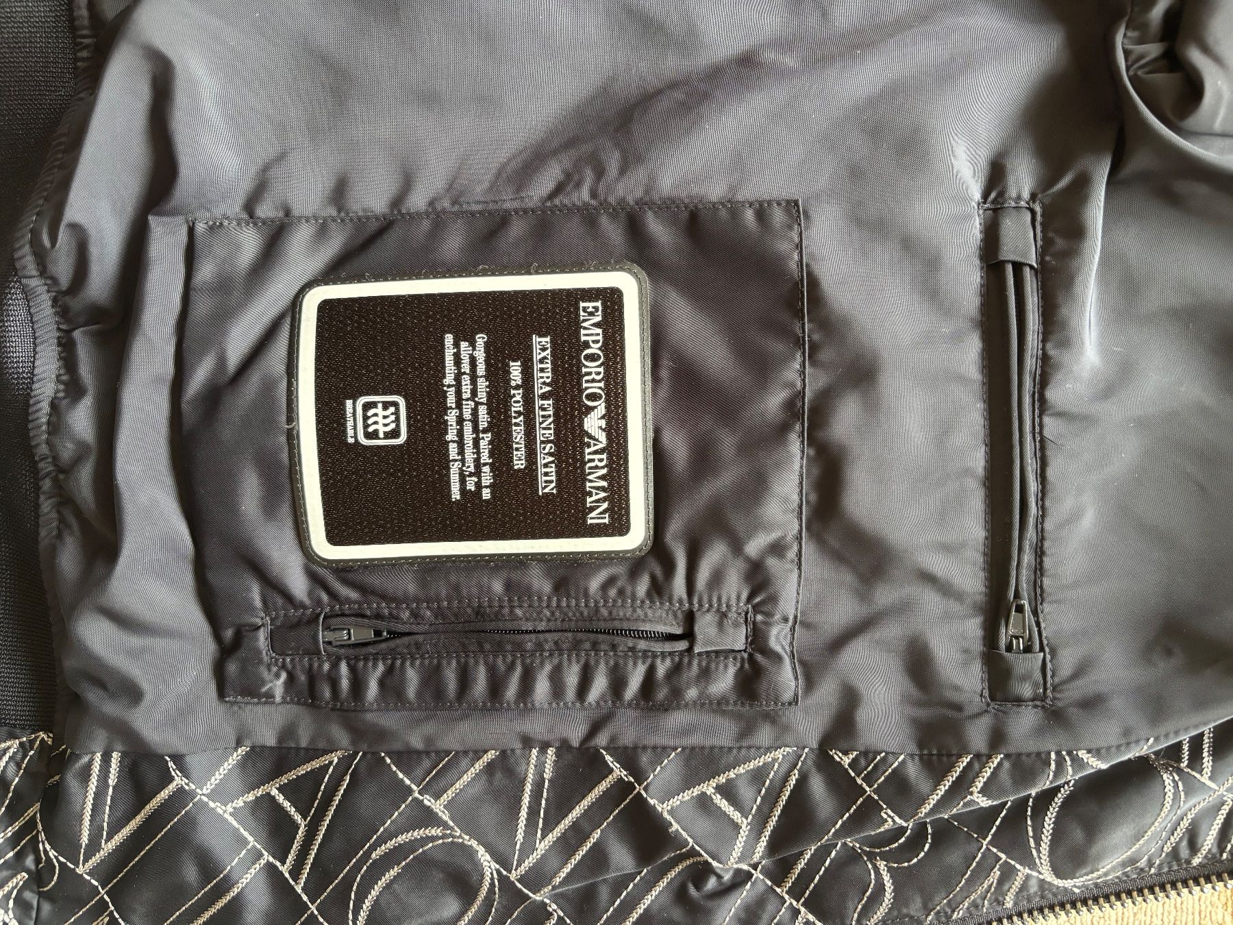 Armani Giacche: Original Emporio Armani Bomberjacke – Usato da Basel venduto da rei_s8js 3