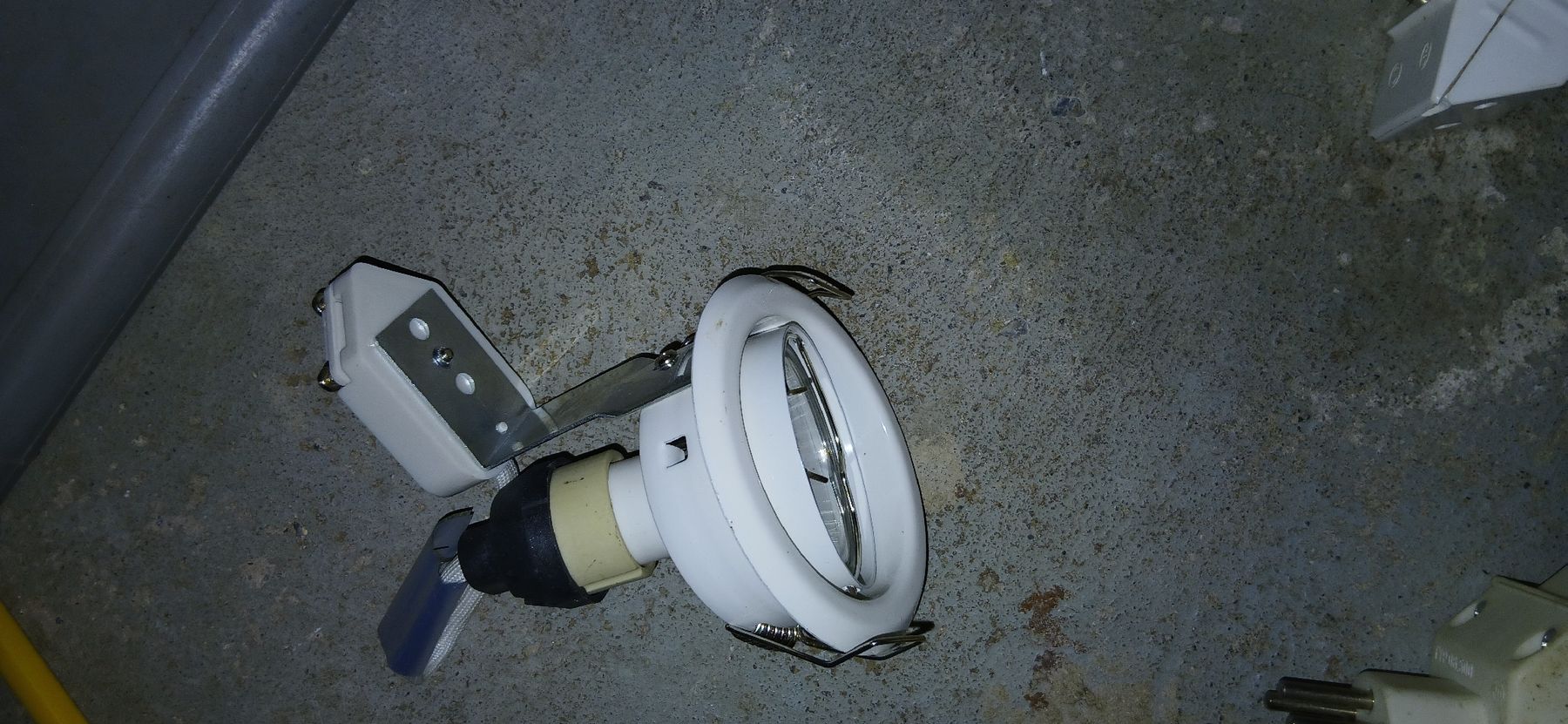 Lampen: Einbaurahmen neu – Neu (gemäss Beschreibung) aus Aristau von Manufisch0
