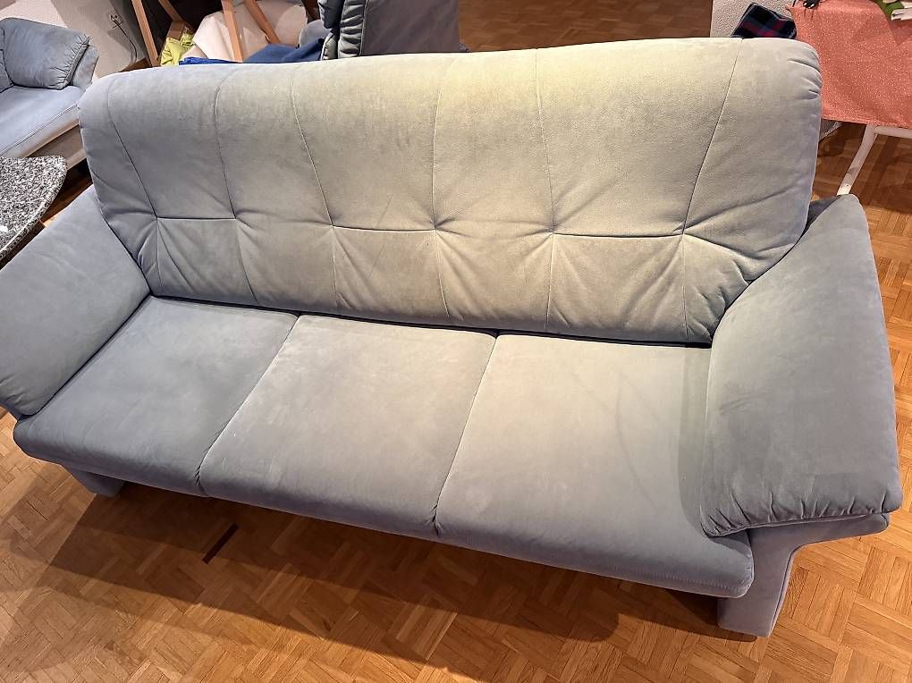 Divani: Gebrauchtes sofa – Usato da Waltenschwil venduto da Levin.Wiederkehr 1