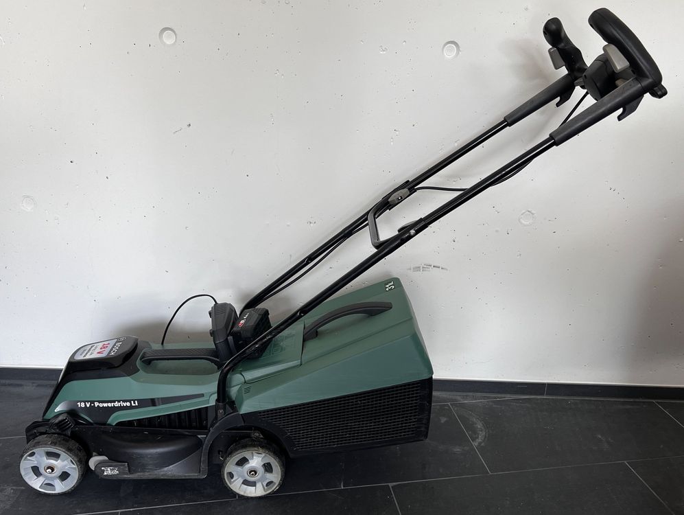 Bosch AkkuRasenmäher EasyMower Acheter sur Ricardo