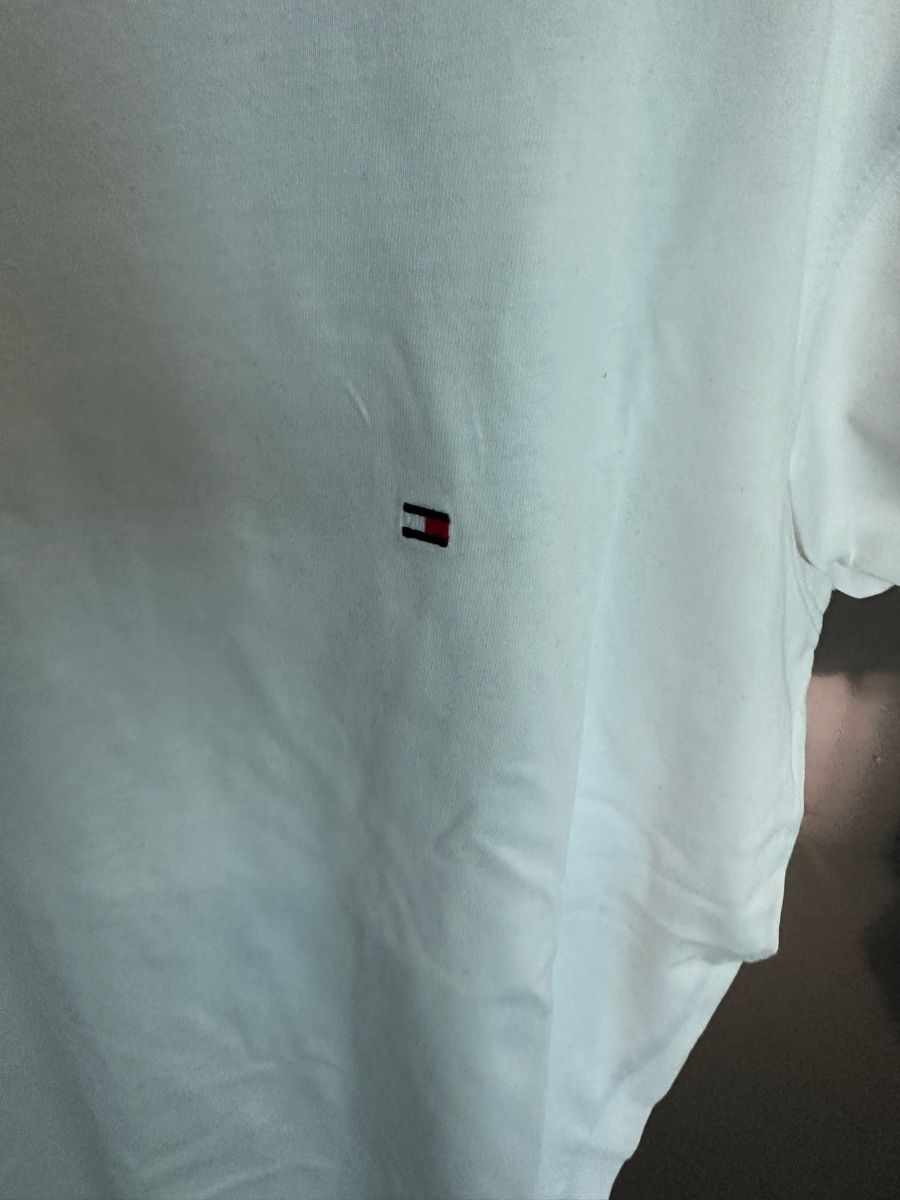 Tommy Hilfiger T-shirt: Tommy Hilfiger T-Shirt weiss – Nuovo (secondo la descrizione) da Schlieren venduto da James1010 2
