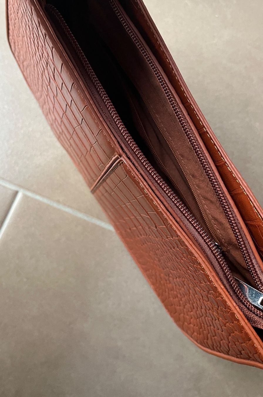 Borse da donna: Schultertasche in Kroko-Optik – Usato da Zollikofen venduto da _Calanthea_ 2