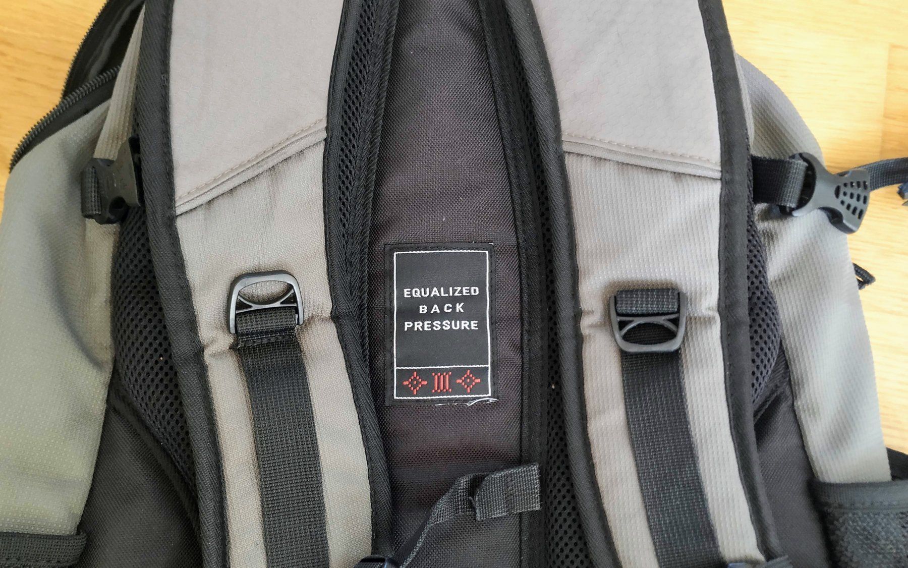 Zaini: Grand sac à dos très pratique – Usato da Carouge GE venduto da for_8yym 7