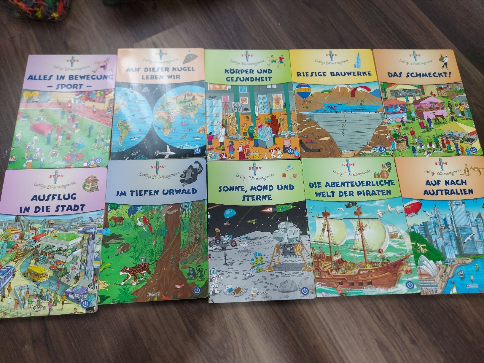 Livres: Stips Set Bücher und Stift – D'occasion à Altishofen par tammy05 5