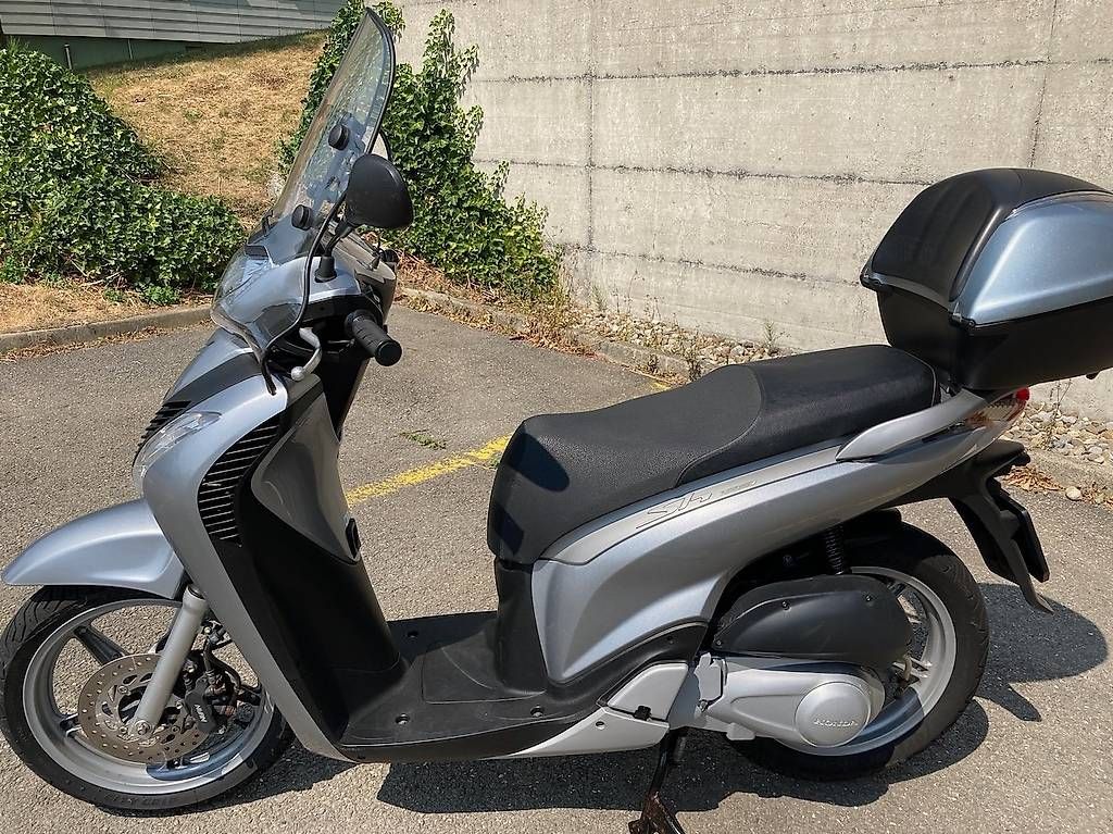 Honda Scooters: Scooter Honda SH 125i – Gebraucht aus Le Crêt-p-Semsales von Mimeliduf 1