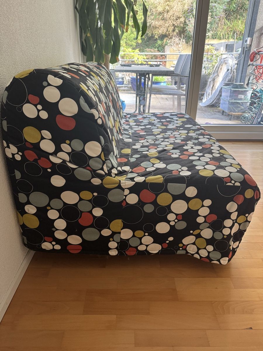 Sofas: IKEA Schlafsofa mit Bezug gemustert – Gebraucht aus Binningen von lar_7rf7 1
